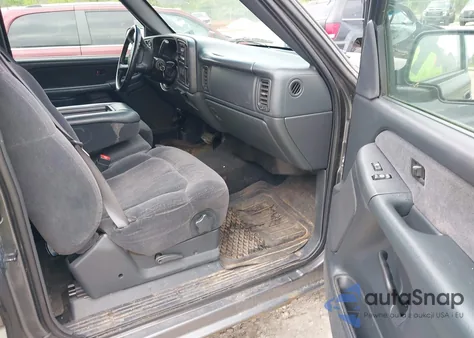 2002 Chevrolet Silverado 1500 Ls from USA, damaged, VIN 1GCEK19T32E272213